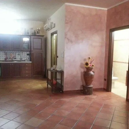 بيت للعطل Tavernetta Giotto Aradeo